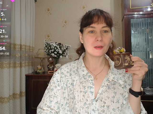 caroliiine live cam on BongaCams