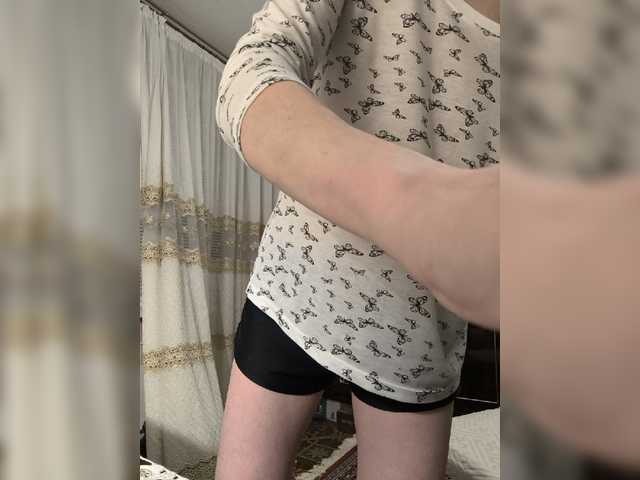 caroliiine live sex