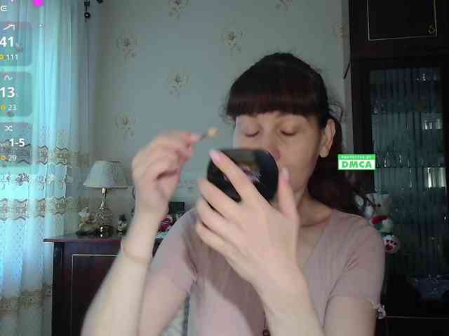 Модель: caroliiine