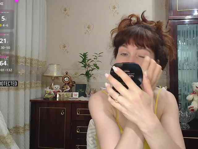 caroliiine webcam