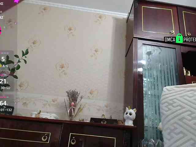 caroliiine webcam