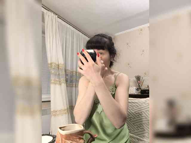 caroliiine webcam