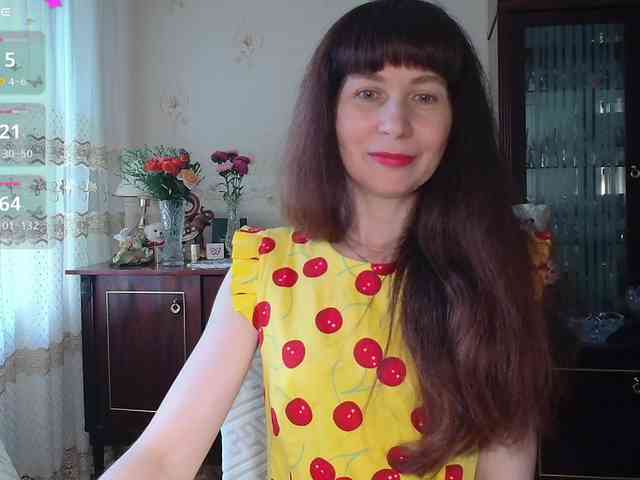 caroliiine Live Webcam on BongaCams