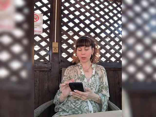 caroliiine webcam