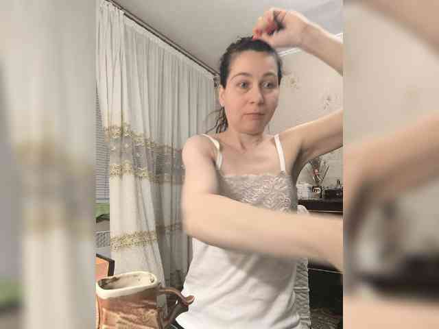 Modelo: caroliiine