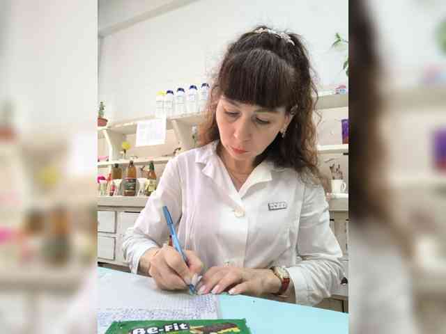 Модель: caroliiine