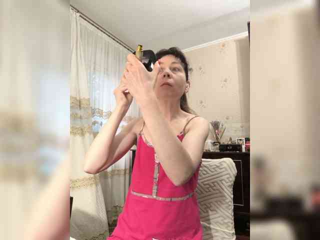 caroliiine webcam
