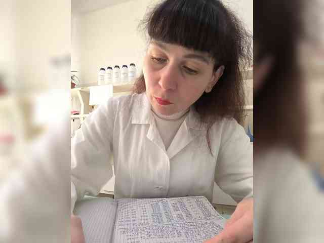 Модель: caroliiine