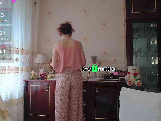caroliiine webcam