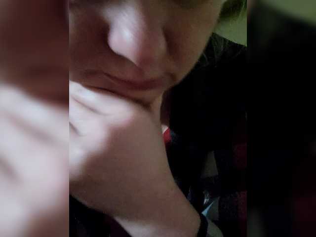 Honey-Alexa's BongaCams show and profile