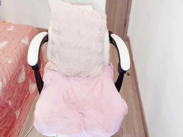 Jasmine1234 live cam on BongaCams