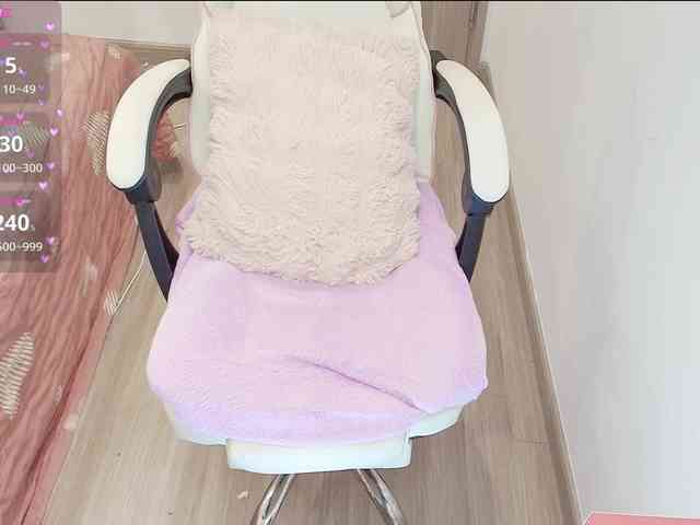 モデル: Jasmine1234
