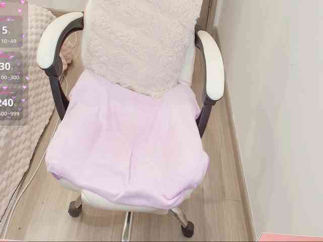 モデル: Jasmine1234