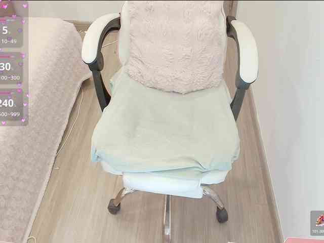 モデル: Jasmine1234
