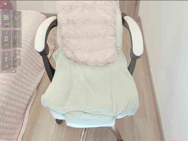 モデル: Jasmine1234