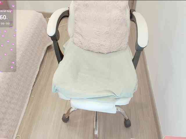 モデル: Jasmine1234
