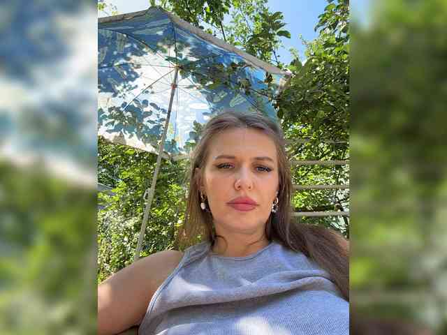 _Veloria_ webcam