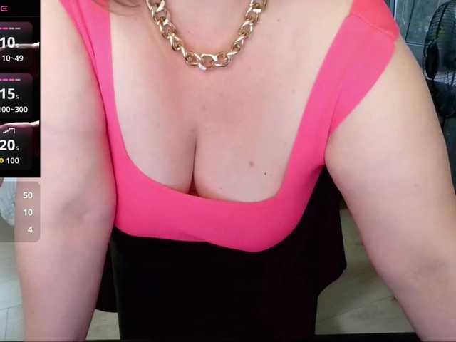 anya1010 live cam on BongaCams