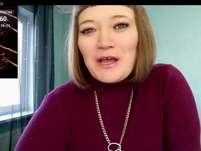 anya1010 live cam on BongaCams