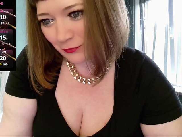 anya1010 live cam on BongaCams