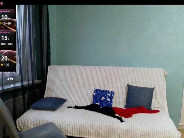 anya1010, live now on BongaCams