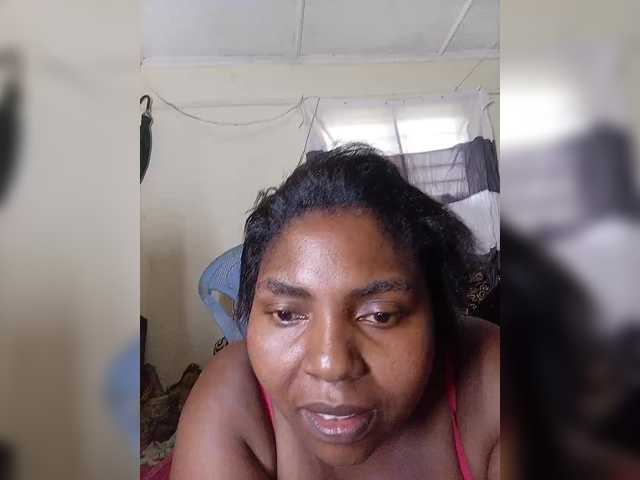 Pink-puss's BongaCams show and profile