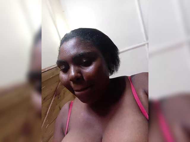 Pink-puss's BongaCams show and profile