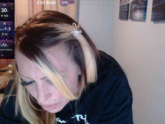 BarbieInBondage webcam