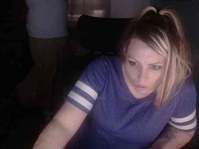 BarbieInBondage webcam
