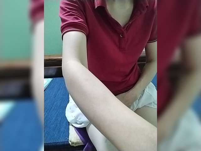 Moon18x live webcam show