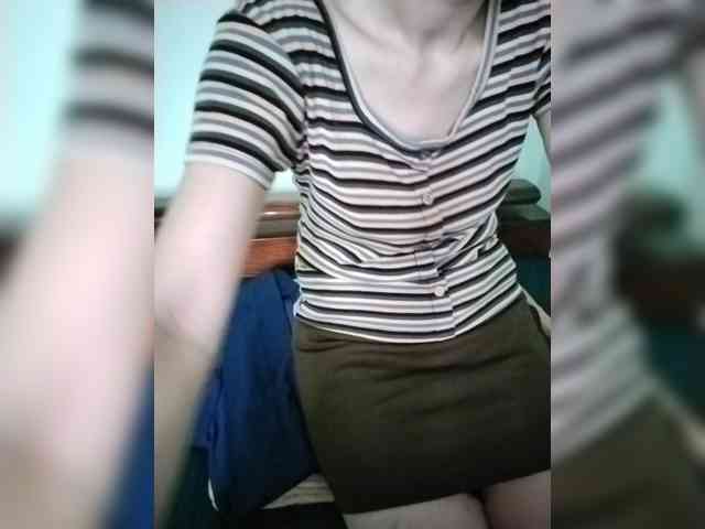 Moon18x Live Webcam on BongaCams