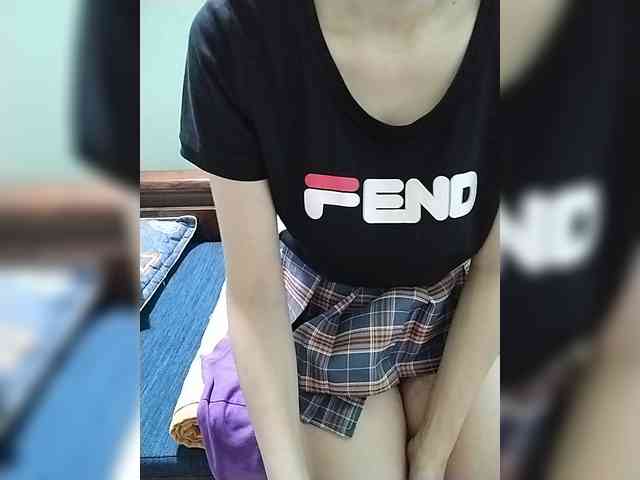 SexyGirl-18 webcam