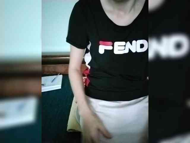 SexyGirl-18 webcam