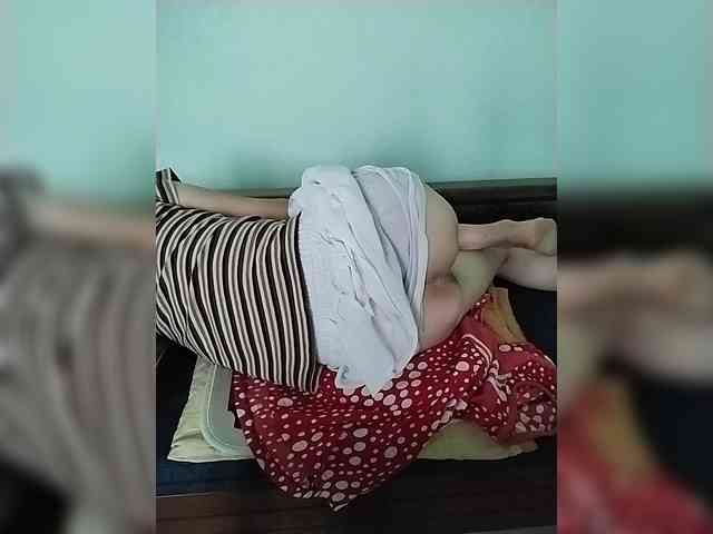 SexyGirl-18 webcam