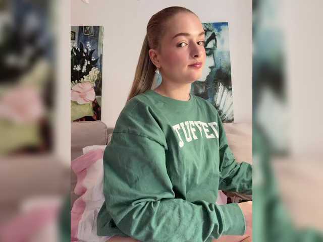 mandarinkaa live cam on BongaCams