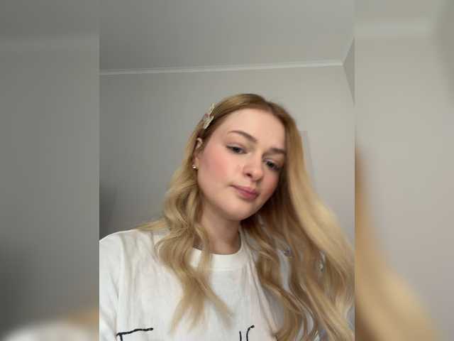 mandarinkaa live cam and statistics on UnifiedCams