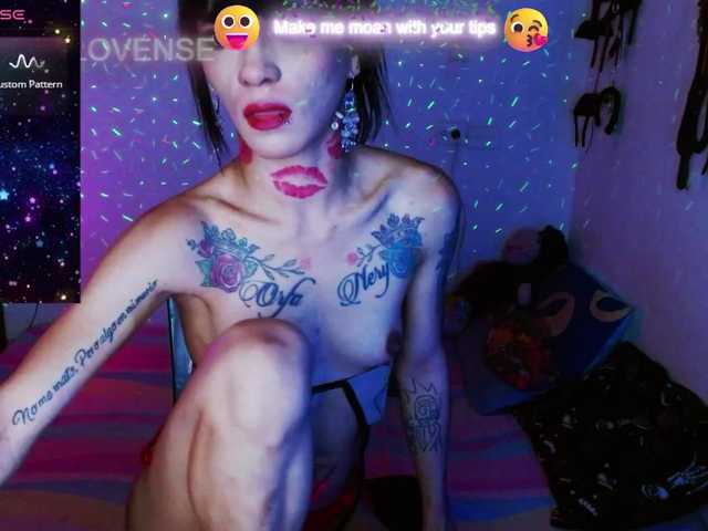 BabyNova live cam on BongaCams