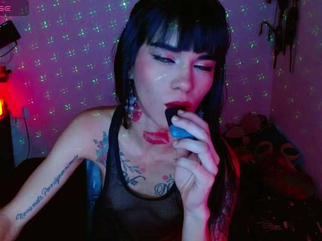 BabyNova live cam on BongaCams