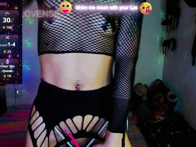 BabyNova live cam on BongaCams