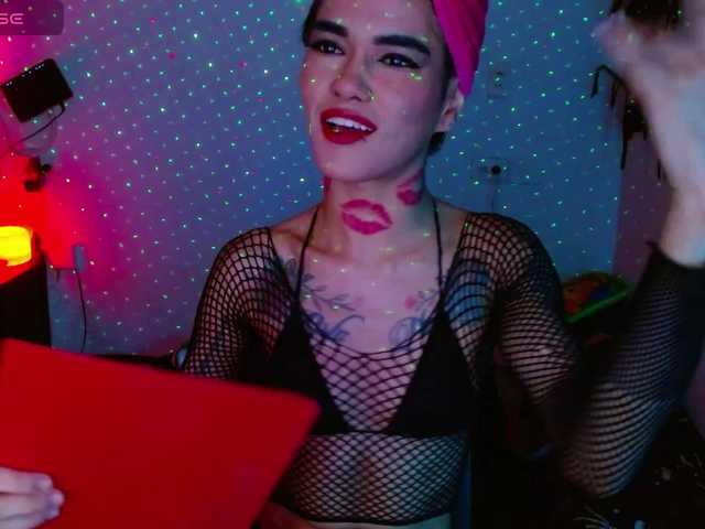 BabyNova live cam on BongaCams