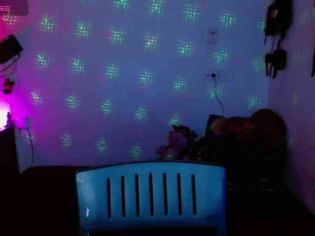 BabyNova webcam