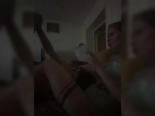 Letti28 live webcam show