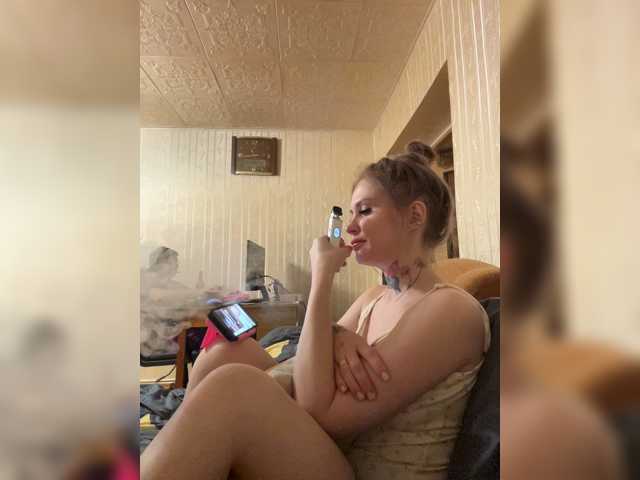 Letti28 live cam on BongaCams