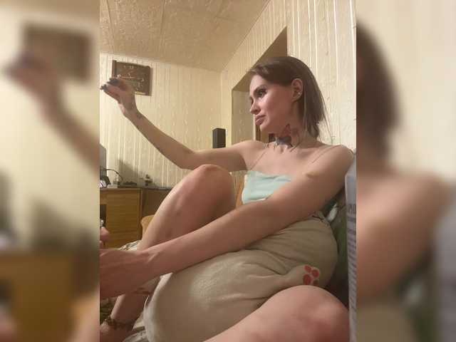 Letti28 live webcam show