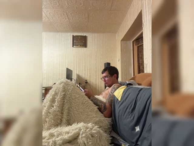 Letti28 live cam on BongaCams