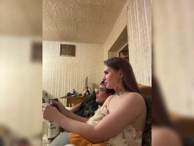 Letti28 live cam on BongaCams