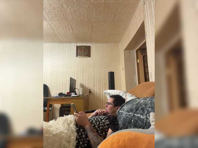 Letti28 live cam on BongaCams