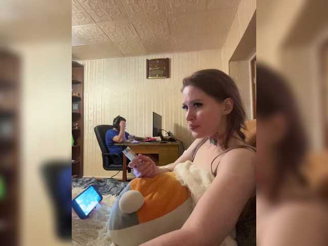 Letti28 live cam on BongaCams