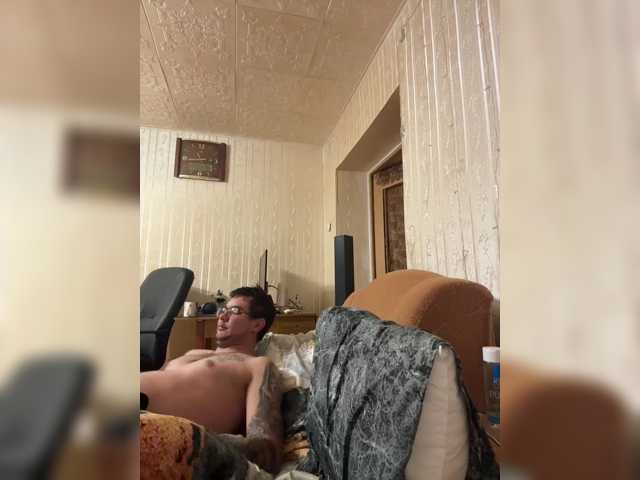 Letti28 live cam on BongaCams