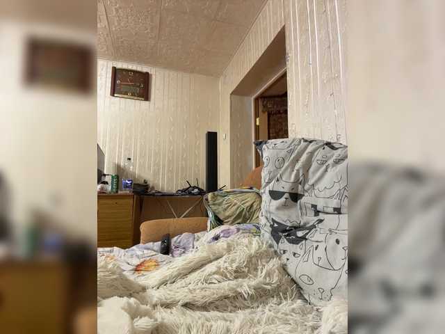 Letti28's BongaCams show and profile